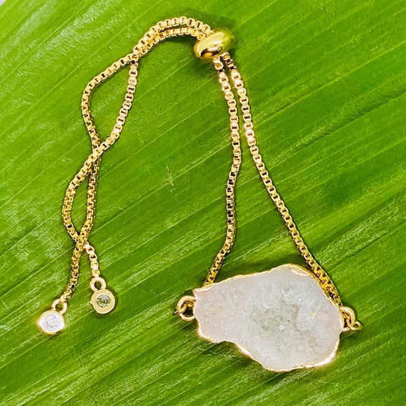 18K Milky White Agate Geode Bracelet - Picture 5 of 8